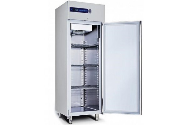 Samaref Холодильна шафа PM 700M TN