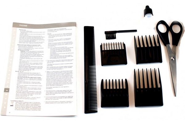 Машинка для стрижки перукарська MOSER 1400 1400-0278, бордова, в наборі 4 насадки (Німеччина)